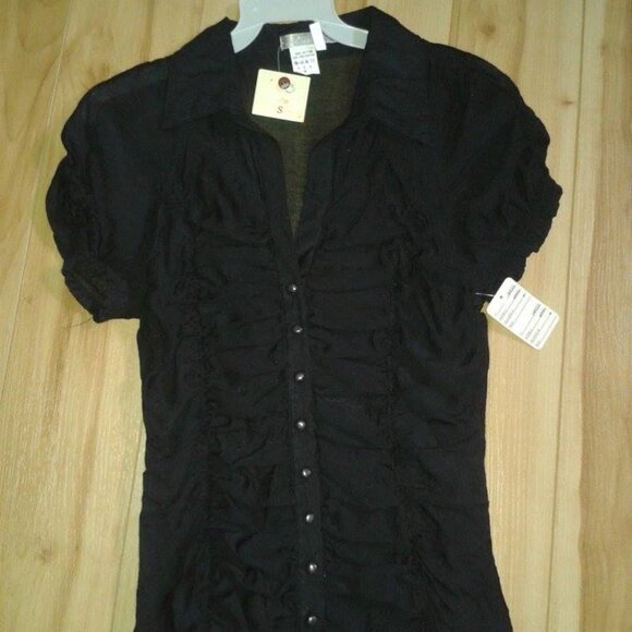 Pleated blouse - Picture 1 of 2